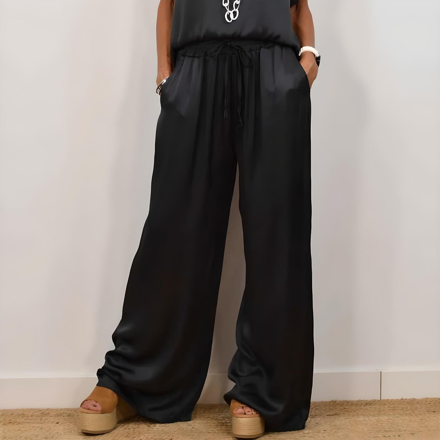 Birgitta™ – Elegant tvådelat set
