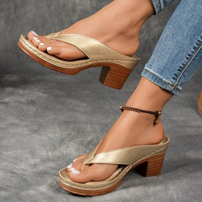 Teresia™ – ortopedisk sandal med klack